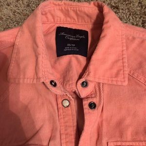 New American Eagle soft corduroy pink button up